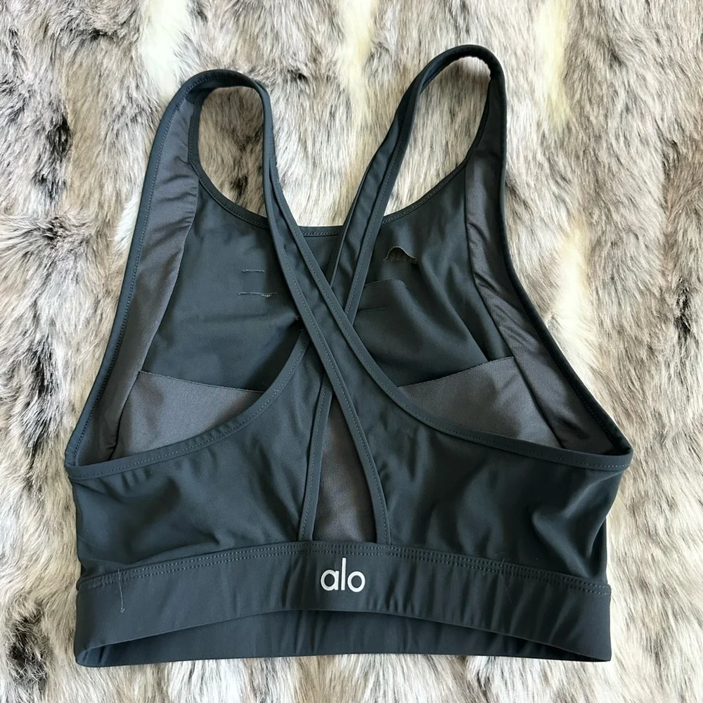 Alo Sports Bra Ripped Warrior Laser Cut, XS